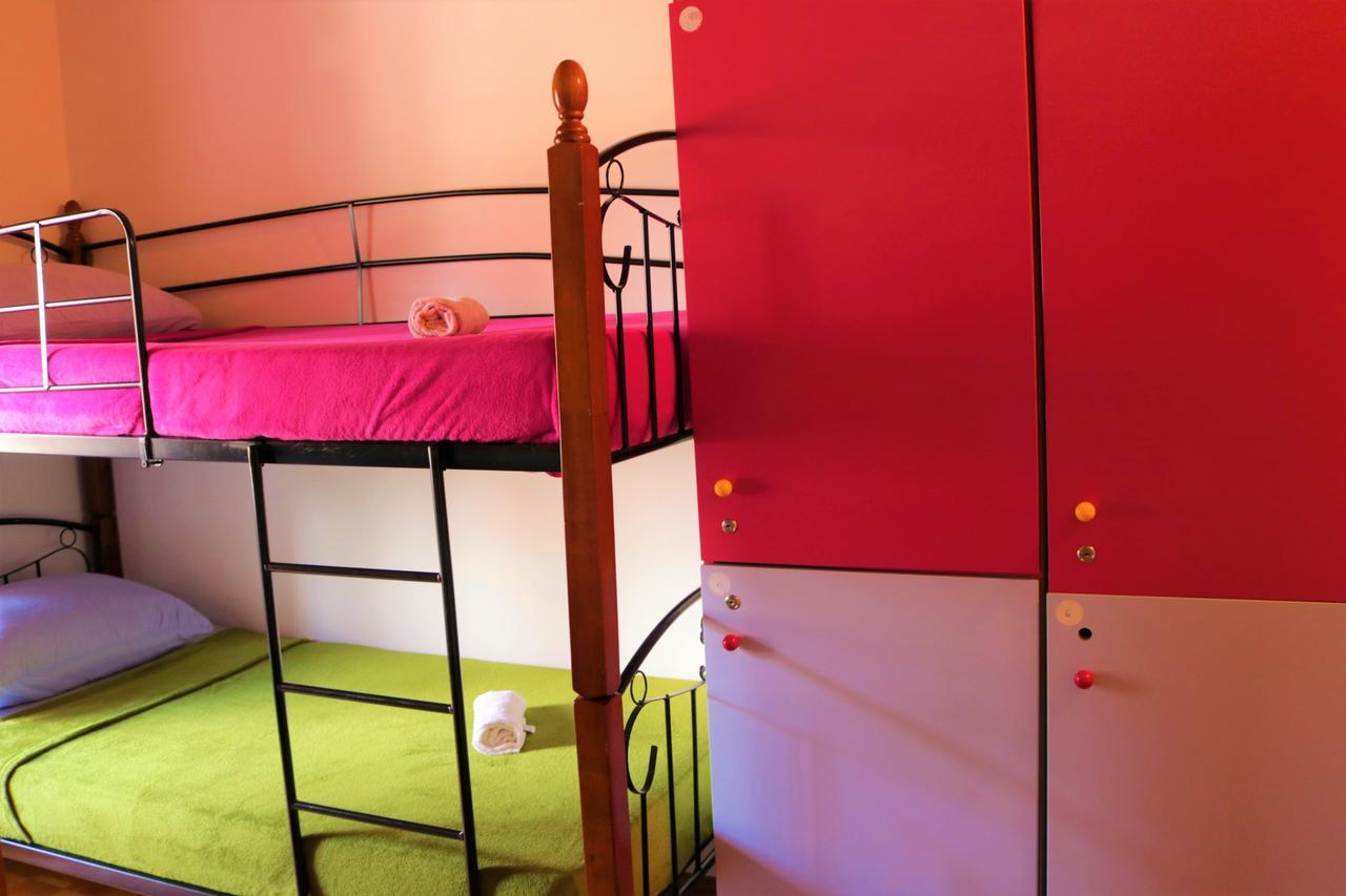 Hostel Alma 2 Poreč Zewnętrze zdjęcie